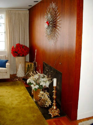 125mhp_livingroom_fireplacewithmatchedsequencedpanels_x480x640.jpg
